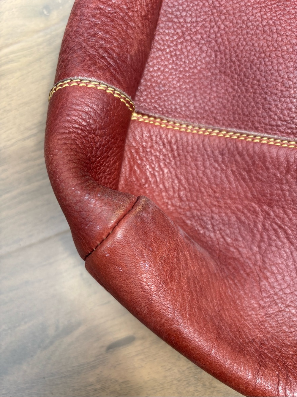 Vintage Roots Genuine Leather Satchel Shoulder Bag in Brick Red - Picture 4 of 8